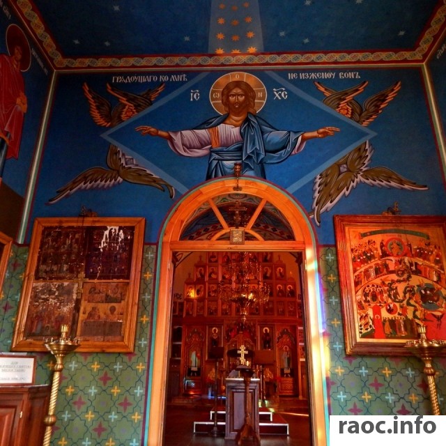 Продолжается роспись храма Петра и Павла г. Приморско-Ахтарск