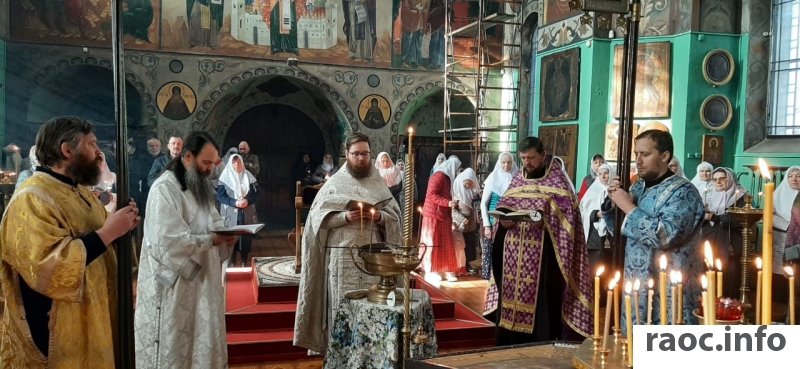 Праздник Покрова Пресвятой Богородицы в Москве