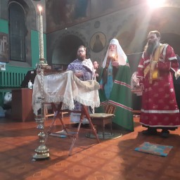 Чин поклонения Кресту в Покровском кафедральном соборе